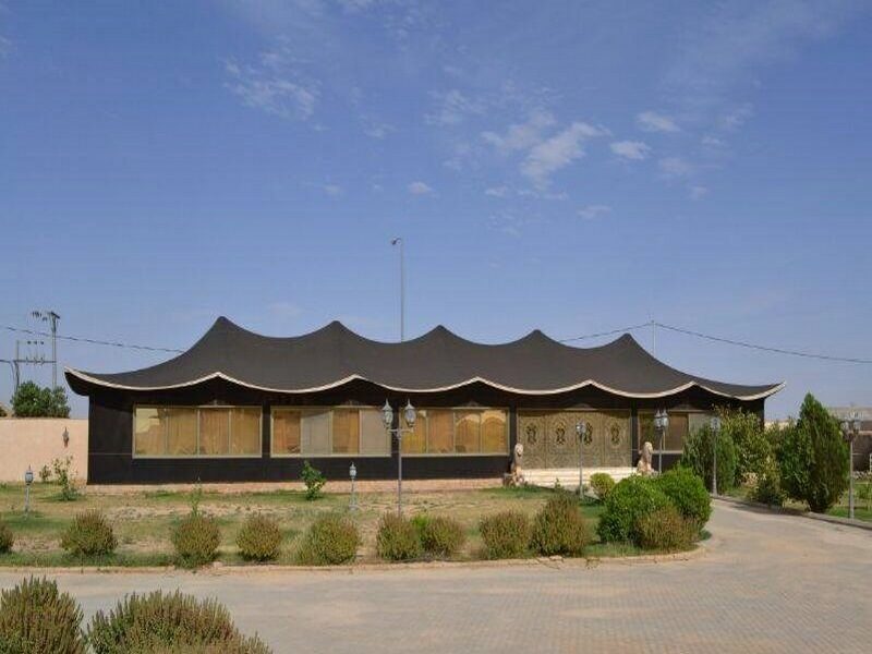 بيوت شعر - مظلات في المنطقة الشرقية بيوت شعر - مظلات في المنطقة الشرقية